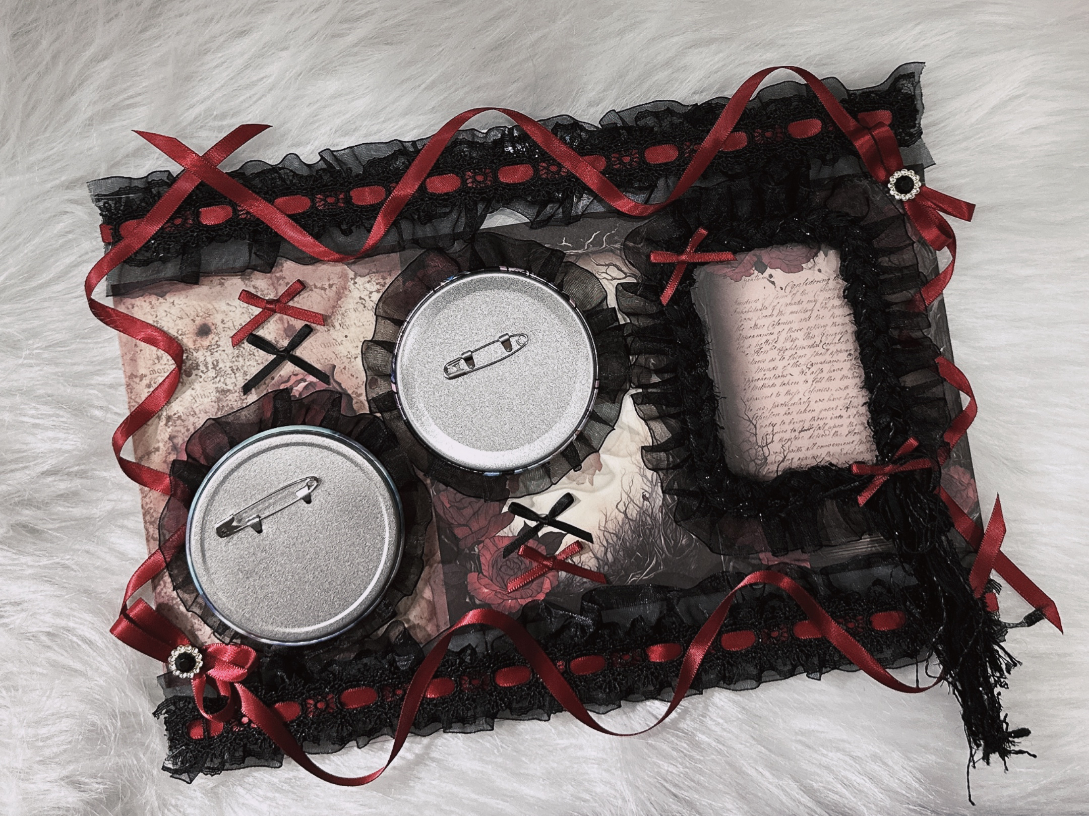 Gothic black red Card Holder I - Organza Ribbon Spool incelemesi ve fiyatı